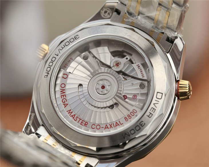 Omega Seamaster 300M Co-Axial Master Chronometer 210.20.42.20.01.002